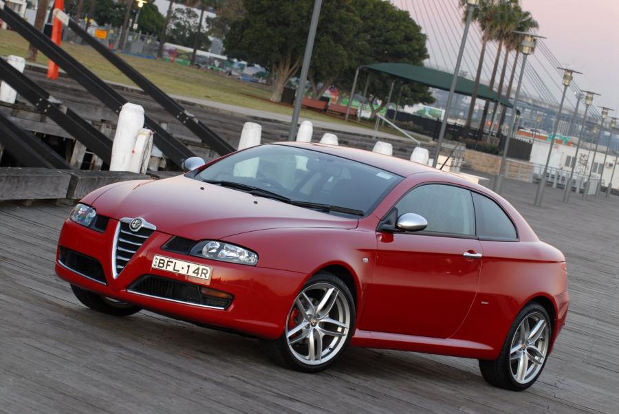  Alfa Romeo GT Monza (937C) 2008 года  (AU) (фото 3 из 14)